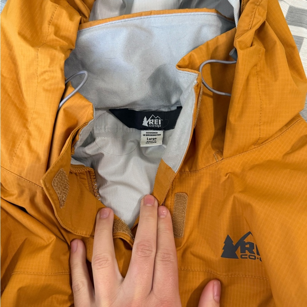 REI Rainer Rain Jacket - Picture 5 of 7